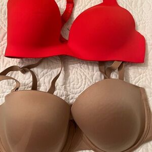 Two Victoria secret bras 32dd
